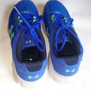 Youth under armour shoes